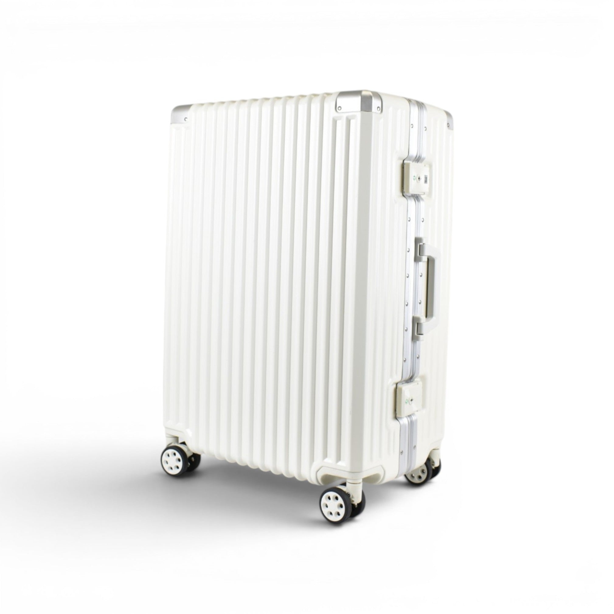Atlas Premium luggage