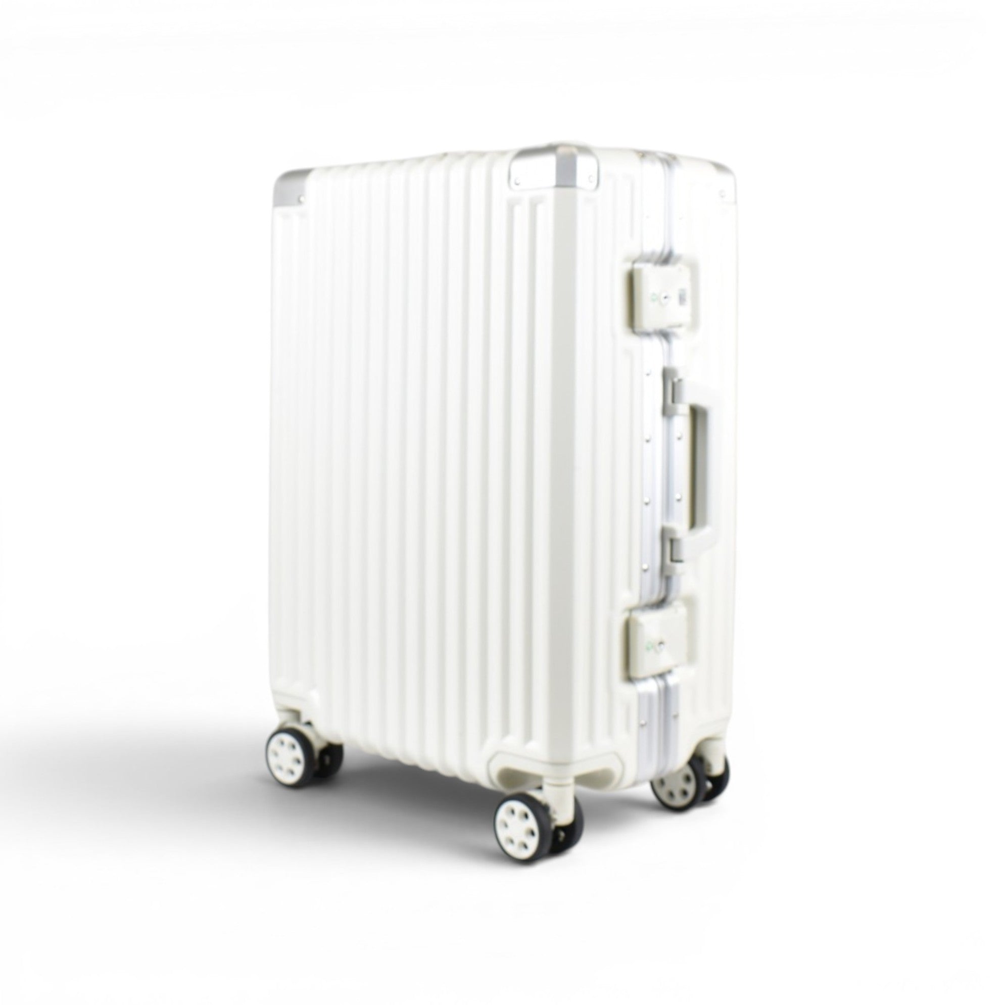 Atlas Premium luggage