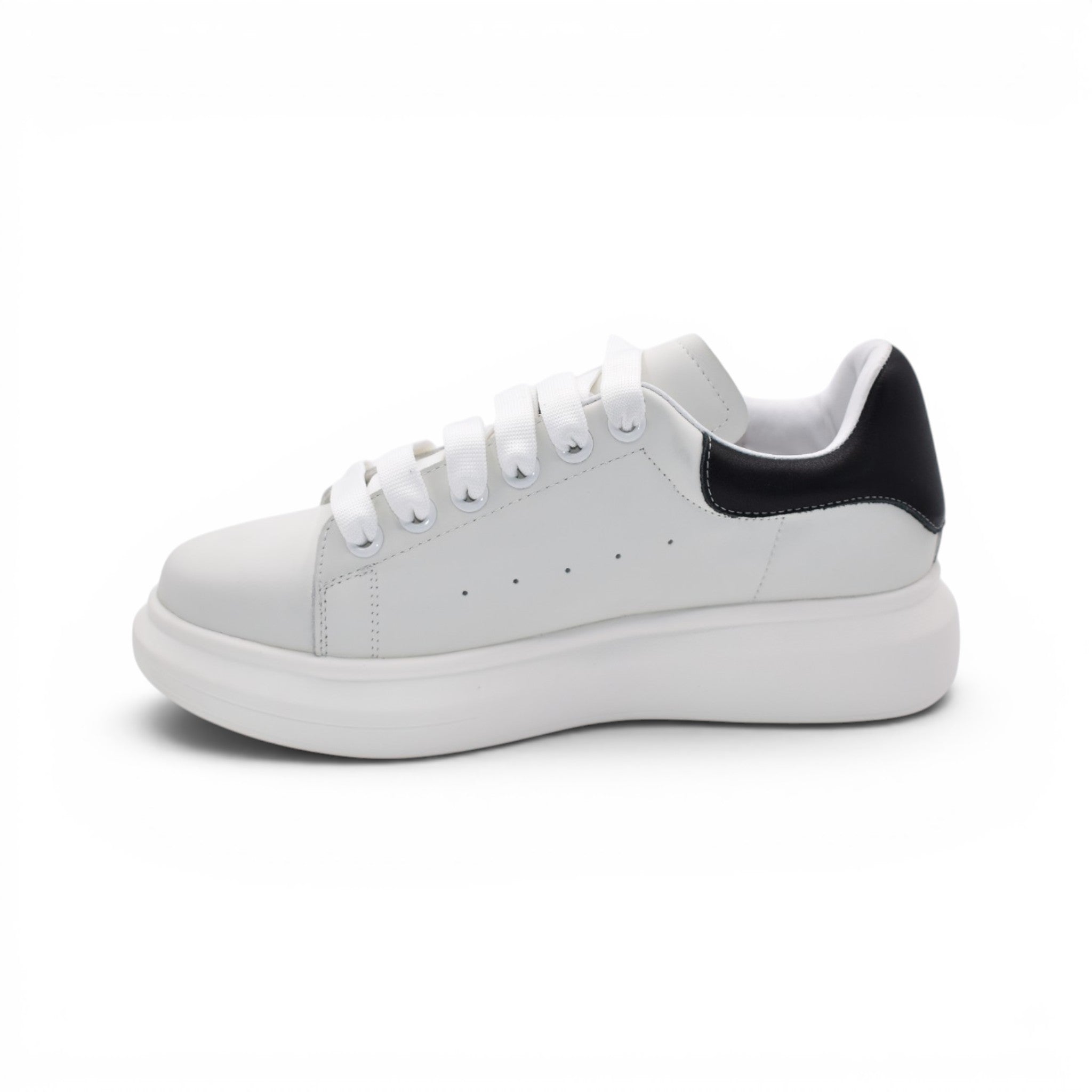 Milan Sneakers