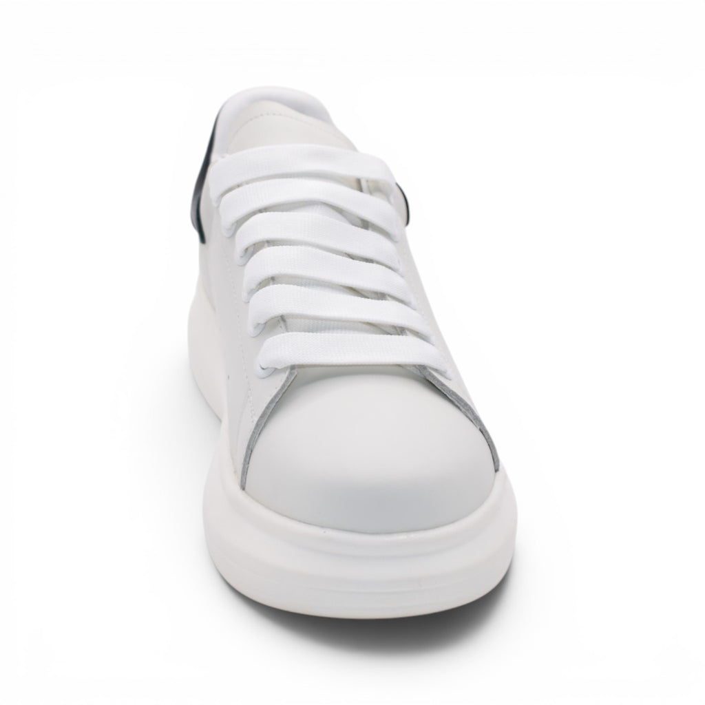 Milan Sneakers